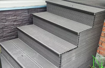 Ступени из ДПК